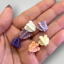 Crown Flower MOP, 13mm, M4701