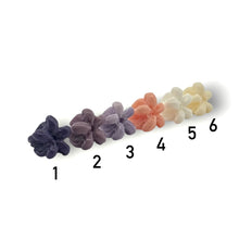 Crown Flower MOP, 13mm, M4701
