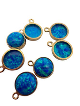 6mm, Gold filled , blue bello bezel drop
SKU#4000059SDB17