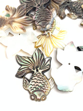 Mother of Pearl Fish Charm Sku#M130