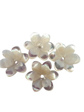 White Flower Mother Of Pearl, SKU#M1329