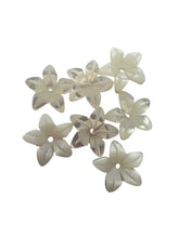 White Flower Mother Of Pearl, SKU#M4628