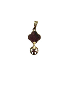 Clover With Pearl Cup Pendant, Pearl Gold Plated, M4415