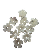 White Flower Mother Of Pearl, SKU#M4640