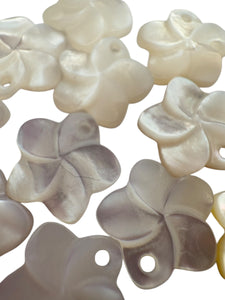 10mm white Mother Of Pearl Flower, SKU#M3j92