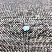 Mother of Pearl 10mm m4604
