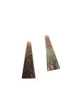 Triangle shape carved mother of pearl, SKU#M2227