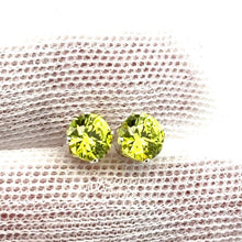 6.0mm Lime 3A CZ Snap-In Post Earring, Sku#5011260M8