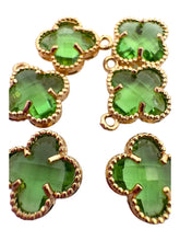 Green four leaf clover charm, SKU#M2158-21