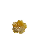 10mm Yellow flower mother of pearl, SKU#M4604