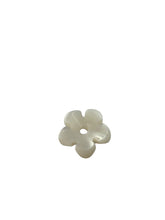 White Flower Mother Of Pearl, SKU#M4640