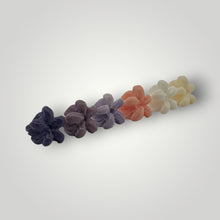 Crown Flower MOP, 13mm, M4701