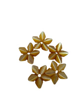Yellow flower Mother of Pearl, SKU#M4624