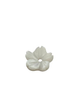 8mm white flower Mother of Pearl, SKU#M4604