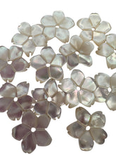 White Flower Mother Of Pearl, SKU#M4536