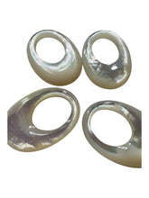 Unique shape Mother Of Pearl, SKU#M4395