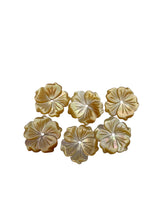 White Flower Mother Of Pearl, SKU#M4662