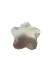 10mm white Mother Of Pearl Flower, SKU#M3j92