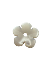 White Flower Mother Of Pearl, SKU#M4640