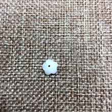 Mother of Pearl 10mm m4604