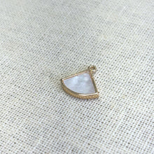 Triangle Charm, Gold Plated, M4419