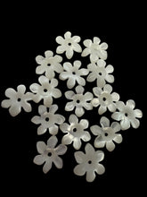 White Flower Shape Mother Of Pearl, SKU#M4669