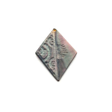 Carved Diamond Mother Of Pearl Shell, Sku#M2305
