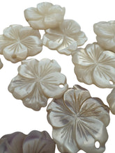 White Flower Mother Of Pearl, SKU#M3647