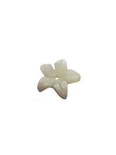 White Flower Mother Of Pearl, SKU#M4628