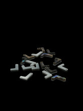 Mother Of Pearl Initials Pendants “L”