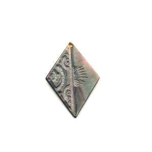 Carved Diamond Mother Of Pearl Shell, Sku#M2305