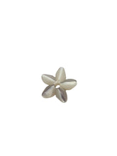 White mother of pearl flower, SKU#M4624