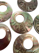Carved round mother of pearl, SKU#M3450