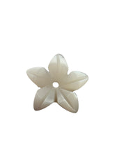 White Flower Mother Of Pearl, SKU#M4628
