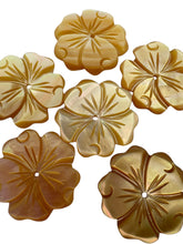 Yellow flower mother of pearl, SKU#M4605