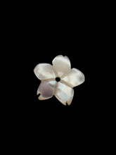 White Flower Mother Of Pearl, SKU#M4536