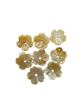 10mm Yellow flower mother of pearl, SKU#M4604