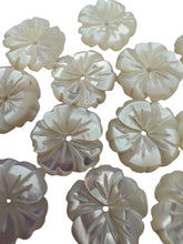 White Flower Mother Of Pearl, SKU#M4663