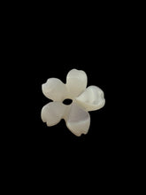 White Flower Mother Of Pearl, SKU#M4530