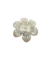 White Flower Mother Of Pearl, SKU#M4625