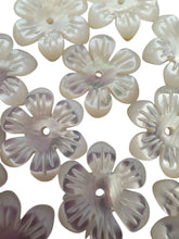 White Flower Mother Of Pearl, SKU#M4625