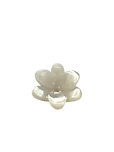 White Flower Mother Of Pearl, SKU#M1329