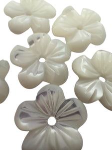 10mm white flower mother of pearl, SKU#M4629