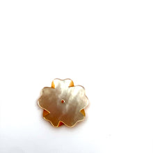 Mother of Pearl 20mm m4605