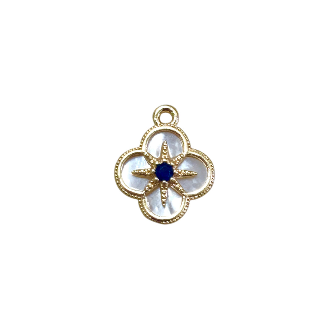 Clover Charm, Gold Plated, M4452