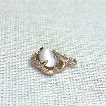 Pearl Rhinestone Gold Plated Charm, M4436