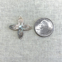 Carved Mother Of Pearl Flower, M3772