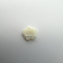 White Flower MOP, sku# M3994