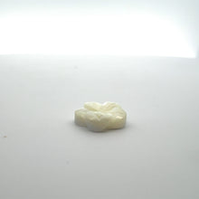 White Flower MOP, sku# M3994