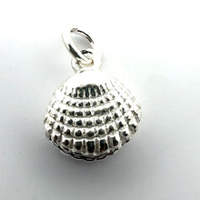 Clamshell charm, sterling silver, sku#M3928